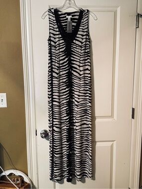NWT Chico's Black and White Zebra Print Dress